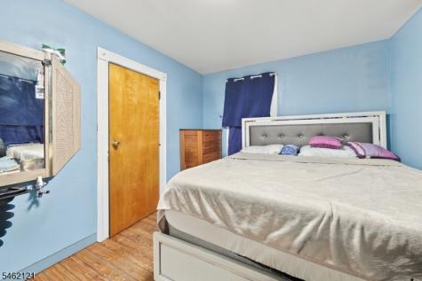 280 Lincoln Street East Orange NJ 07017