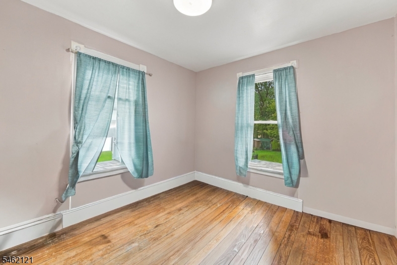 280 Lincoln Street East Orange NJ 07017