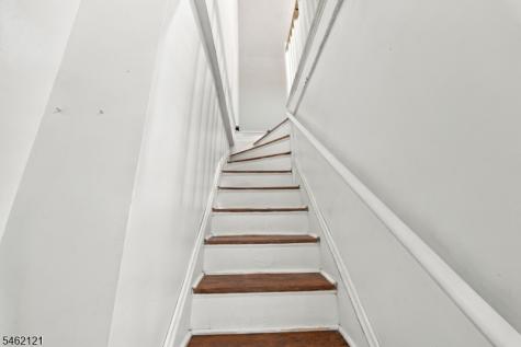 280 Lincoln Street East Orange NJ 07017