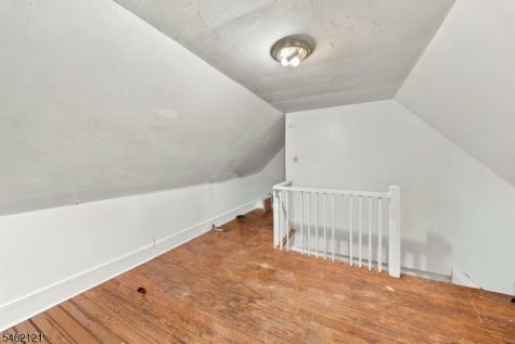 280 Lincoln Street East Orange NJ 07017