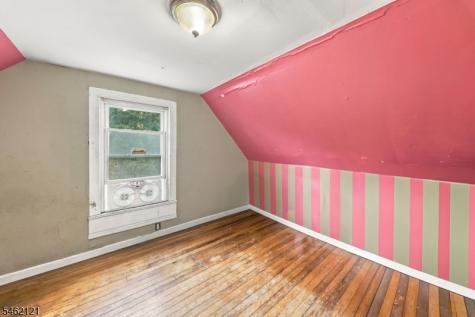 280 Lincoln Street East Orange NJ 07017