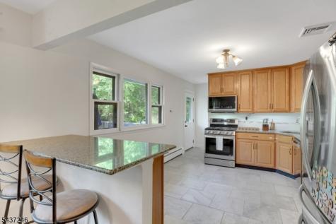 31 Fieldstone Drive Ringwood NJ 07456