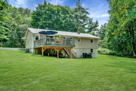 31 Fieldstone Drive Ringwood NJ 07456