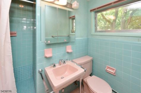 235 Godwin Avenue Wyckoff NJ 07481