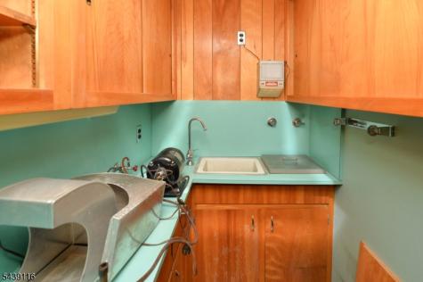 235 Godwin Avenue Wyckoff NJ 07481