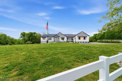 27 Sterling Drive Wantage NJ 07461