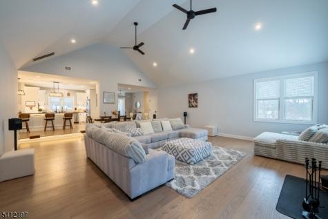 27 Sterling Drive Wantage NJ 07461