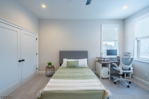 27 Sterling Drive Wantage NJ 07461