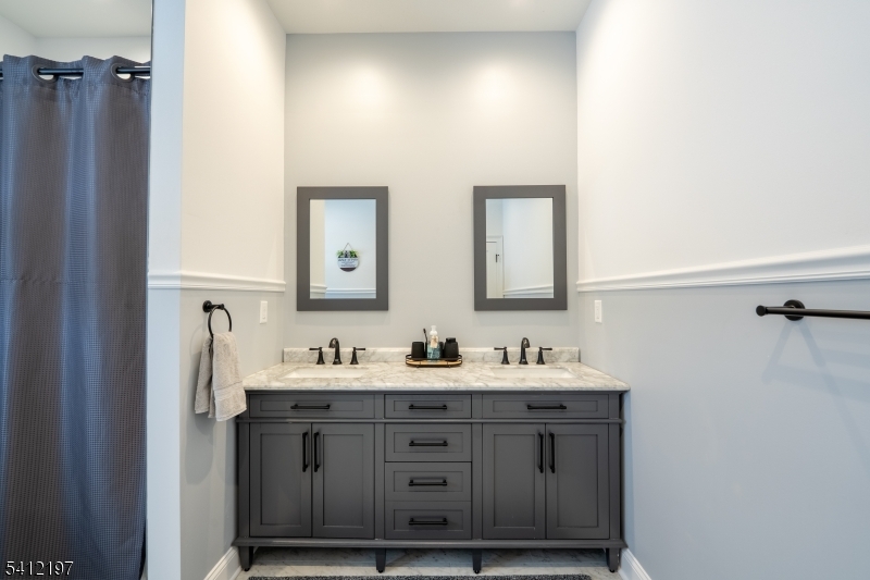 27 Sterling Drive Wantage NJ 07461