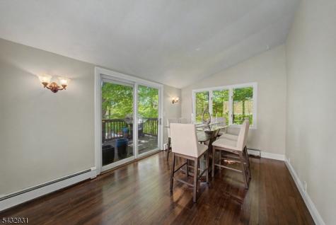 10 S Parkway Jefferson NJ 07885