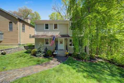 10 S Parkway Jefferson NJ 07885