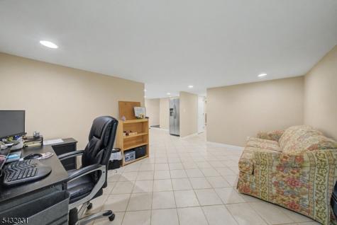 10 S Parkway Jefferson NJ 07885