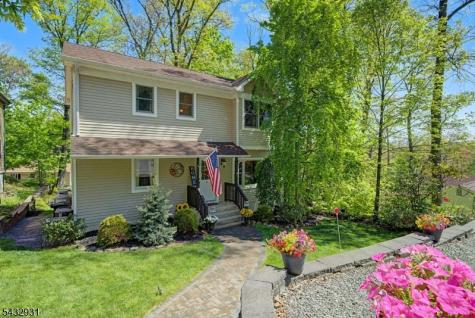 10 S Parkway Jefferson NJ 07885