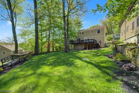 10 S Parkway Jefferson NJ 07885