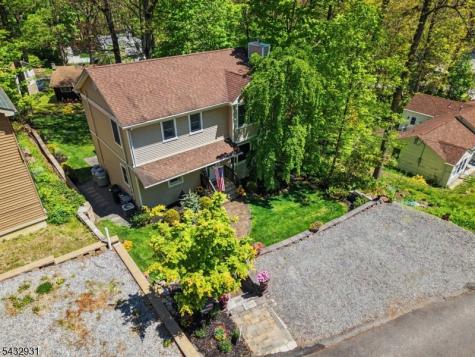 10 S Parkway Jefferson NJ 07885