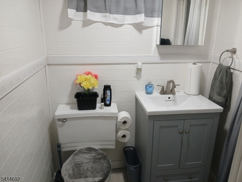 308 17TH Avenue Paterson NJ 07504