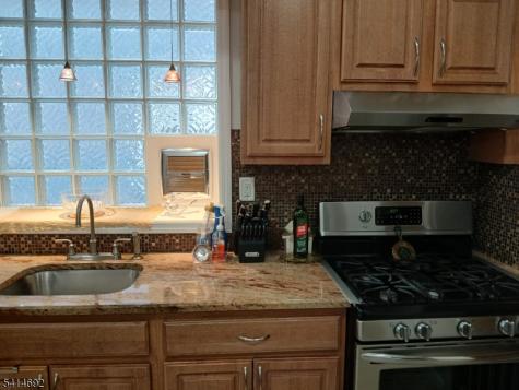 308 17TH Avenue Paterson NJ 07504