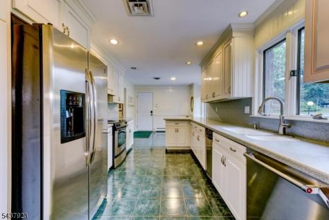 1 Hendrick Road Readington NJ 08822