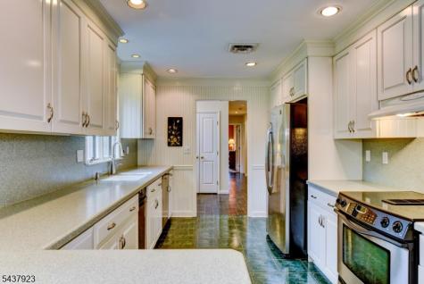 1 Hendrick Road Readington NJ 08822