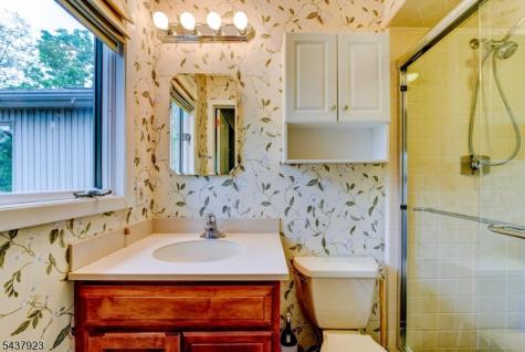 1 Hendrick Road Readington NJ 08822