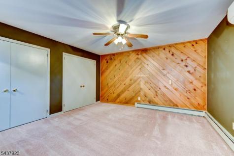 1 Hendrick Road Readington NJ 08822
