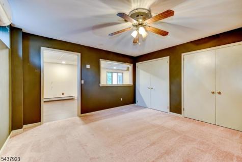 1 Hendrick Road Readington NJ 08822