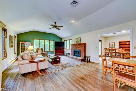 1 Hendrick Road Readington NJ 08822