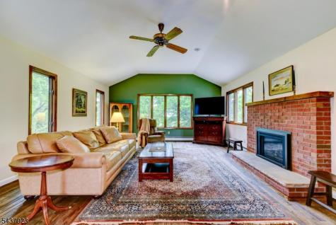 1 Hendrick Road Readington NJ 08822