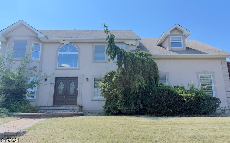 33 Mcguire Drive West Orange NJ 07052