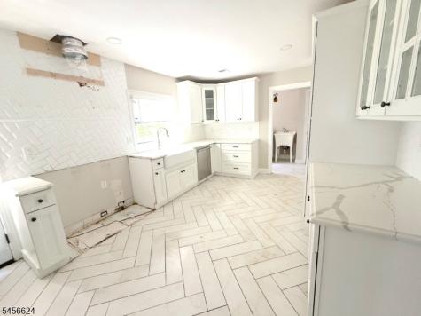 33 Mcguire Drive West Orange NJ 07052