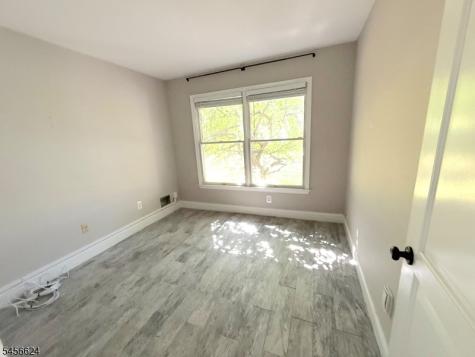 33 Mcguire Drive West Orange NJ 07052