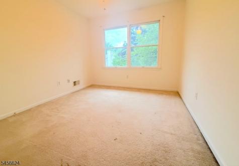 33 Mcguire Drive West Orange NJ 07052