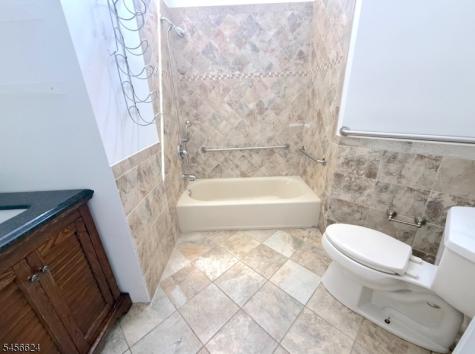 33 Mcguire Drive West Orange NJ 07052