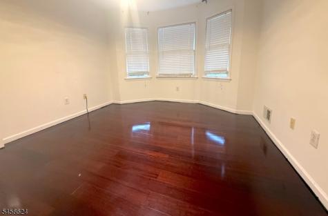 33 Mcguire Drive West Orange NJ 07052