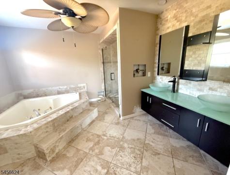 33 Mcguire Drive West Orange NJ 07052