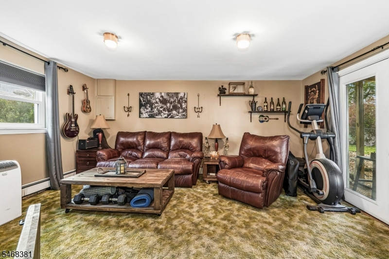 23 Fairview Avenue Newton NJ 07860
