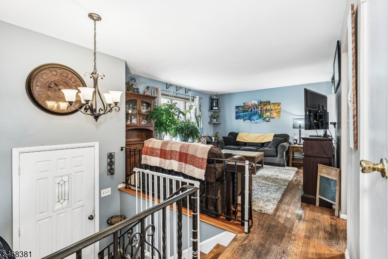 23 Fairview Avenue Newton NJ 07860