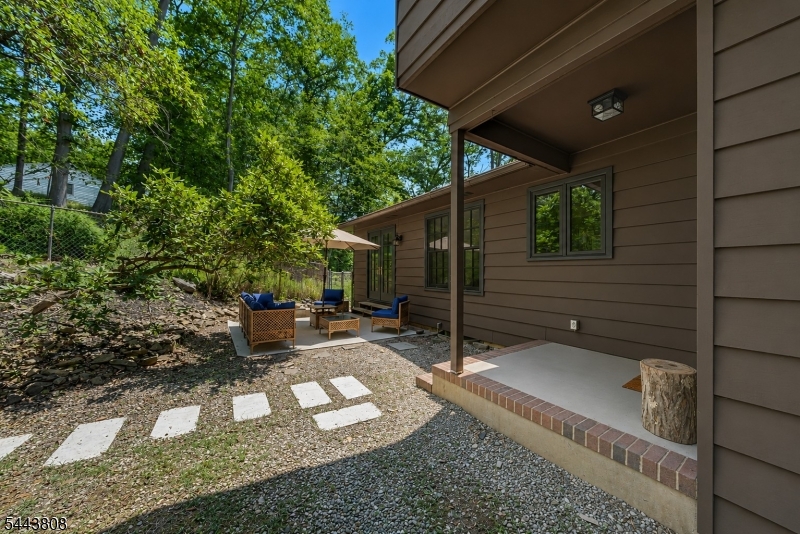 32 Cherryville Hollow Road Raritan NJ 08822