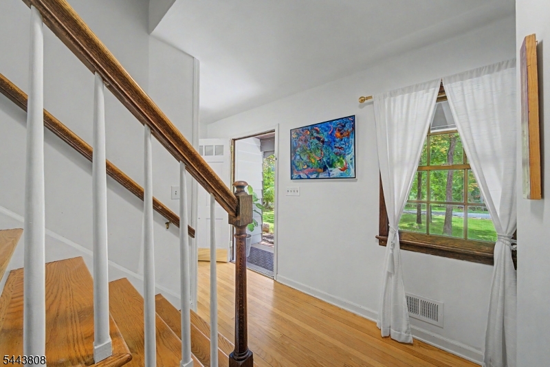 32 Cherryville Hollow Road Raritan NJ 08822