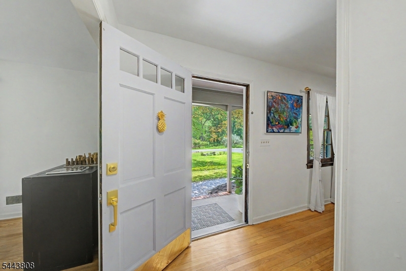 32 Cherryville Hollow Road Raritan NJ 08822