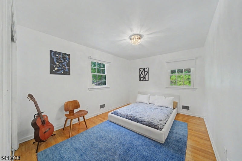 32 Cherryville Hollow Road Raritan NJ 08822
