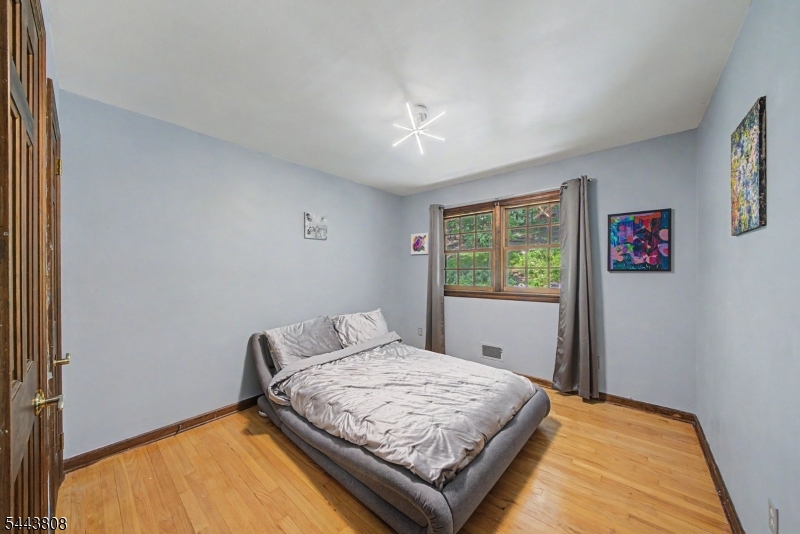 32 Cherryville Hollow Road Raritan NJ 08822
