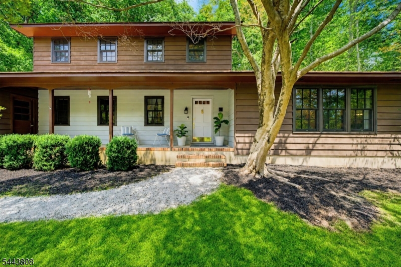 32 Cherryville Hollow Road Raritan NJ 08822