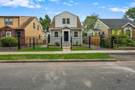 510 Halsted Street East Orange NJ 07018