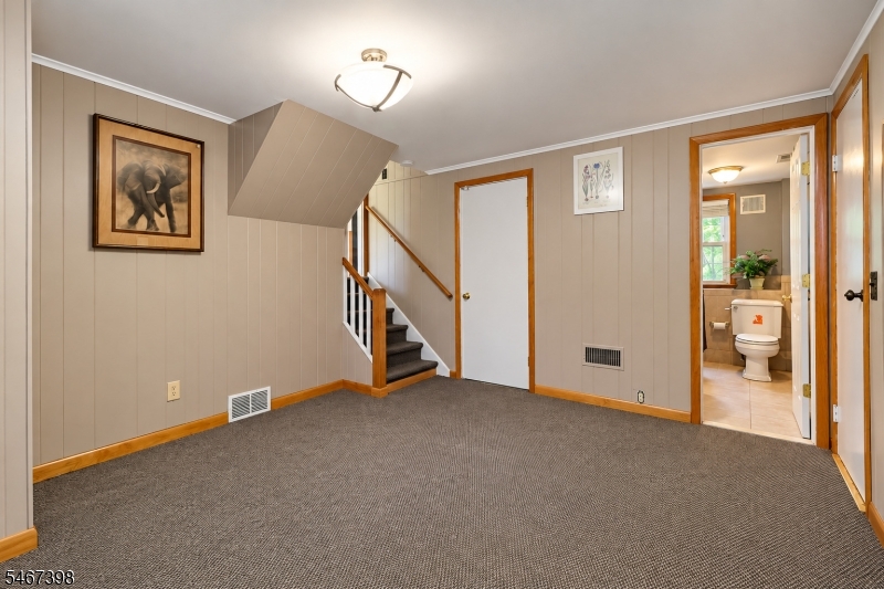 24 Countryside Drive Livingston NJ 07039