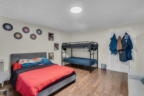 297 Hamilton Place Hackensack NJ 07601