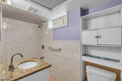 297 Hamilton Place Hackensack NJ 07601