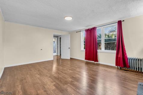 297 Hamilton Place Hackensack NJ 07601