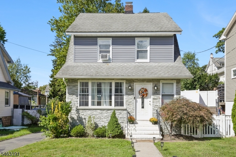 17 Weston Street Nutley NJ 07110