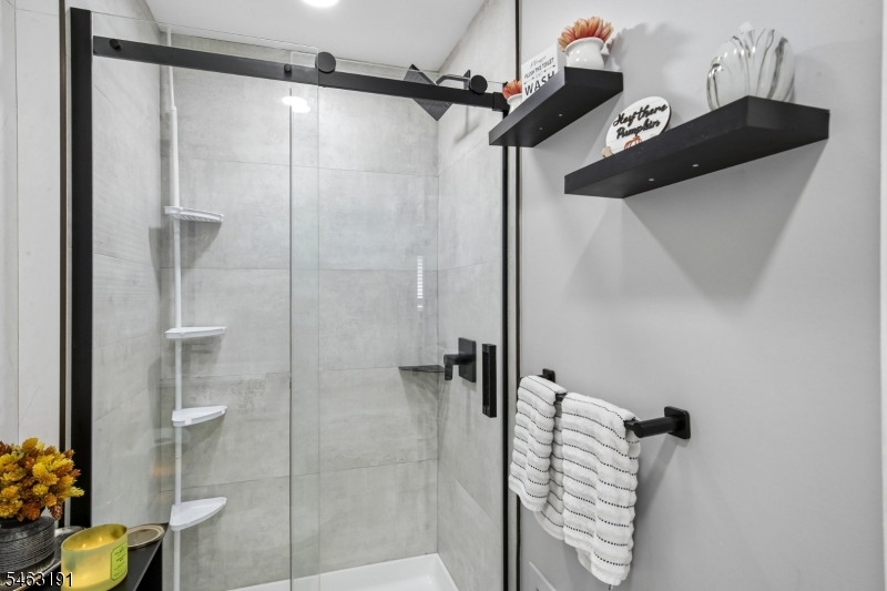 17 Weston Street Nutley NJ 07110